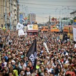 800px-Warsaw_Poland_2013_May_25_GMM_2